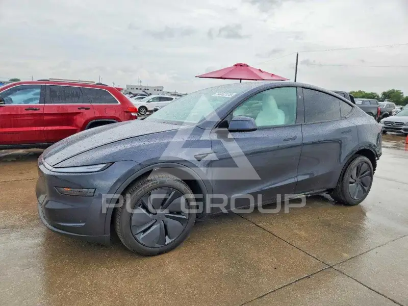 2026 Tesla Model Y фото