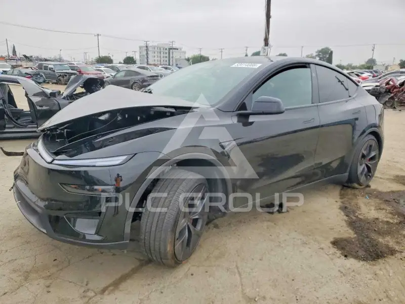 2026 Tesla Model Y фото