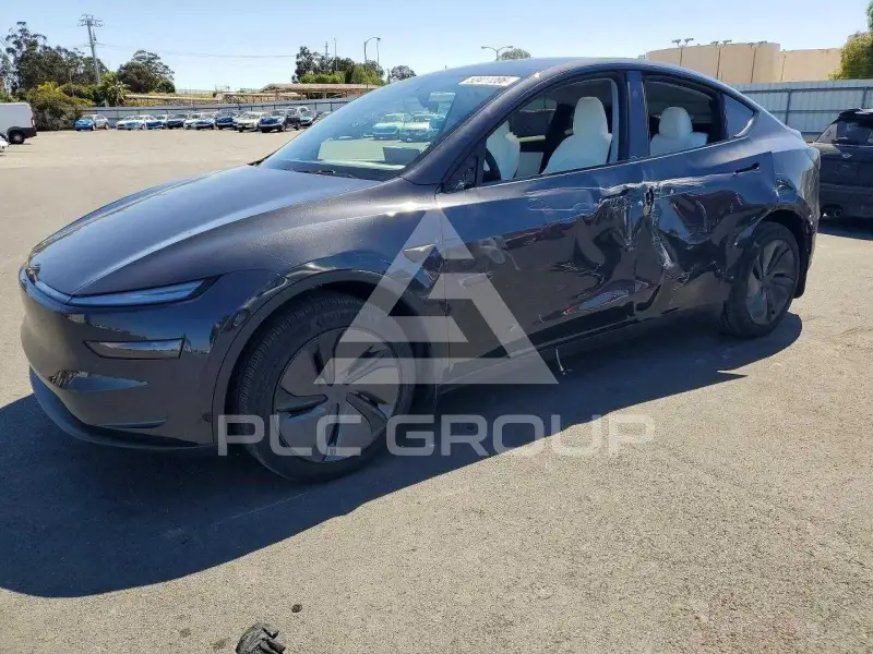 2026 Tesla Model Y фото