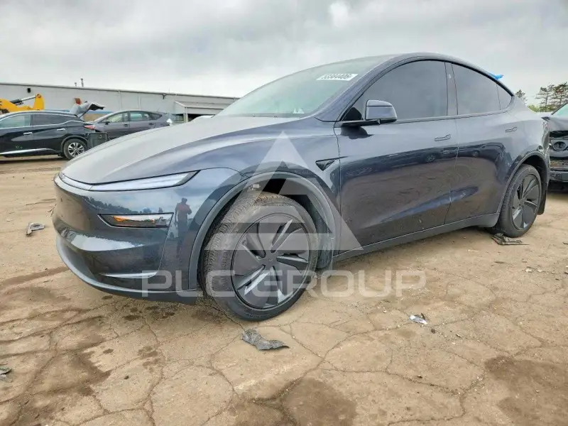 2026 Tesla Model Y фото