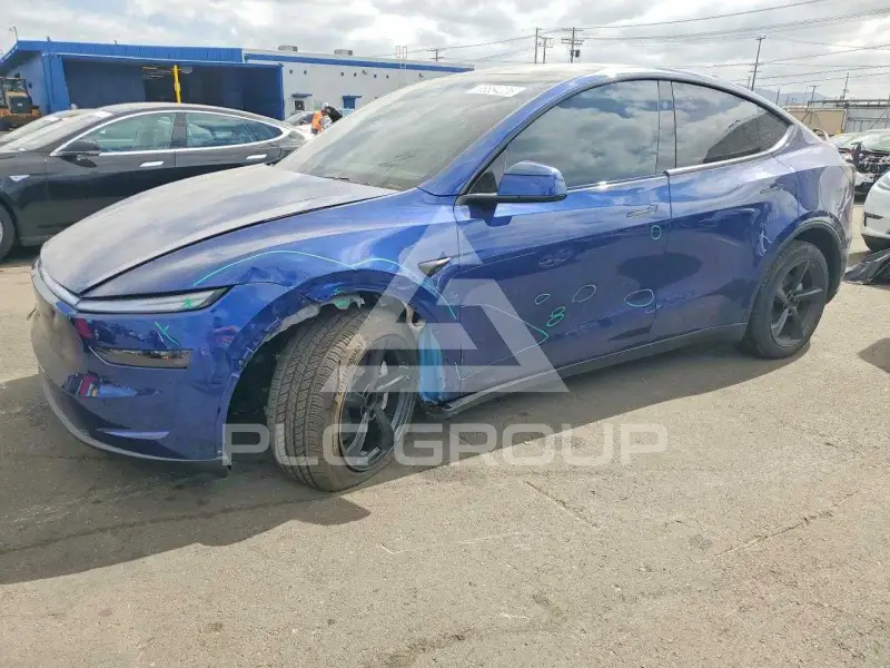 2026 Tesla Model Y фото