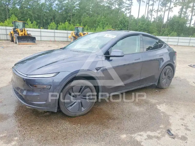 2026 Tesla Model Y фото
