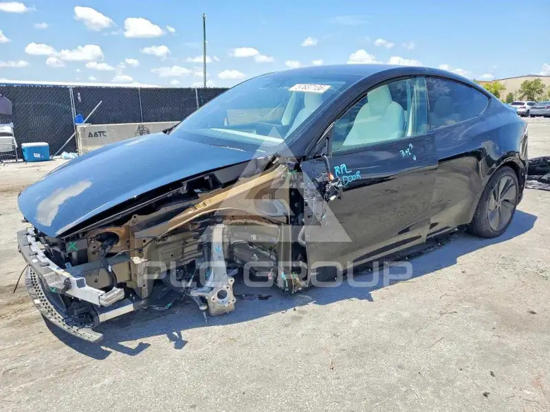2026 Tesla Model Y photo