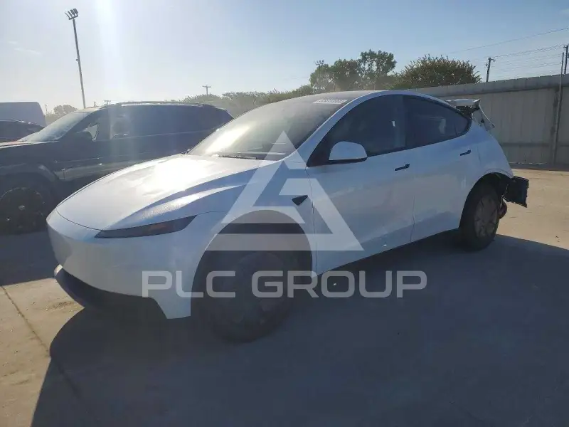 2026 Tesla Model Y photo