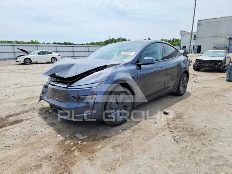 2026 Tesla Model Y photo