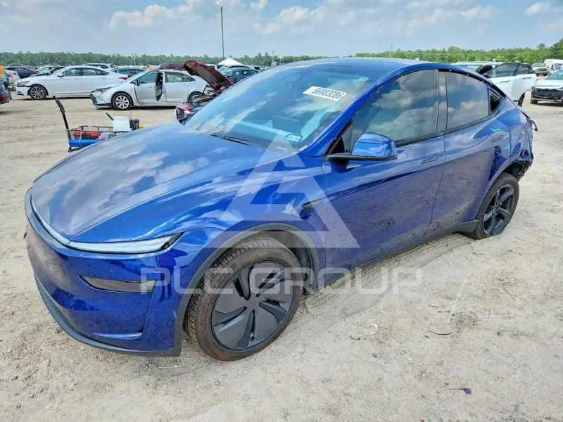 2026 Tesla Model Y фото