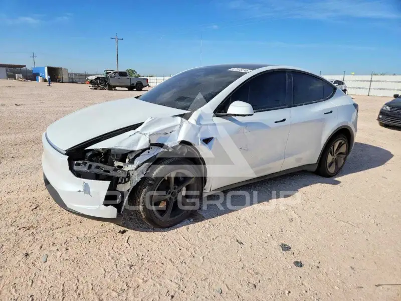 2026 Tesla Model Y фото
