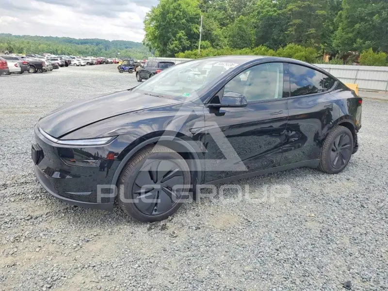 2026 Tesla Model Y фото