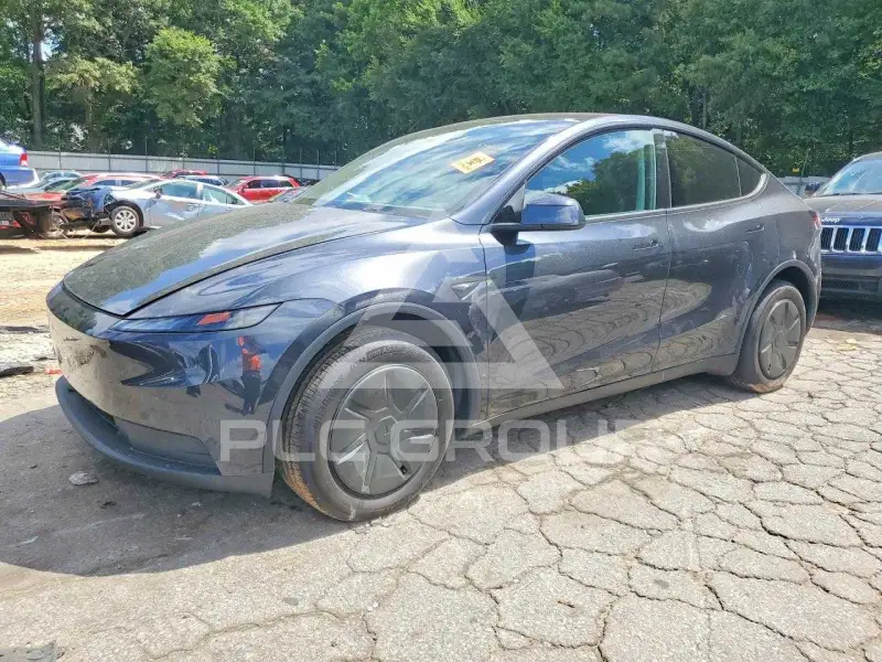 2026 Tesla Model Y фото