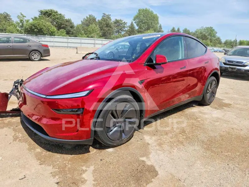 2026 Tesla Model Y фото
