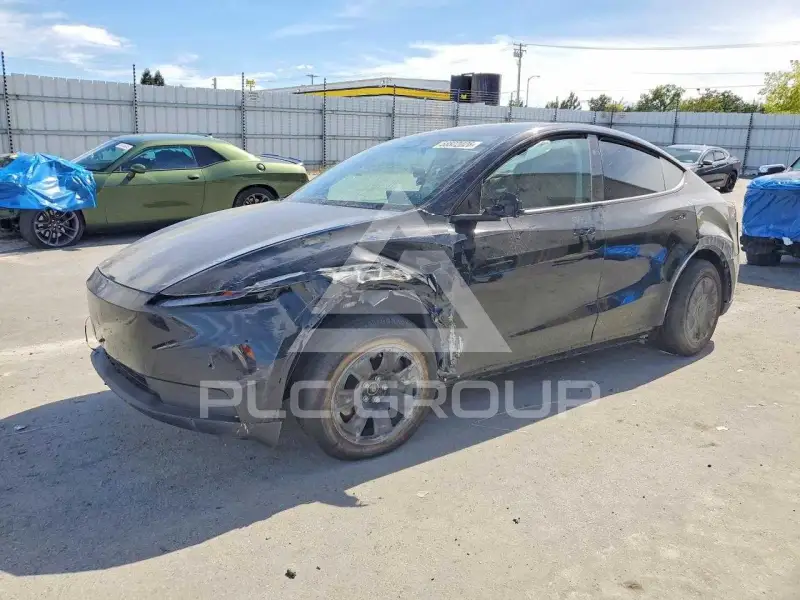 2026 Tesla Model Y фото