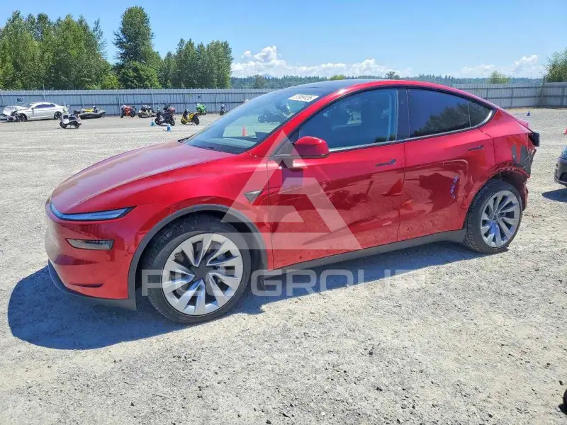 2026 Tesla Model Y фото