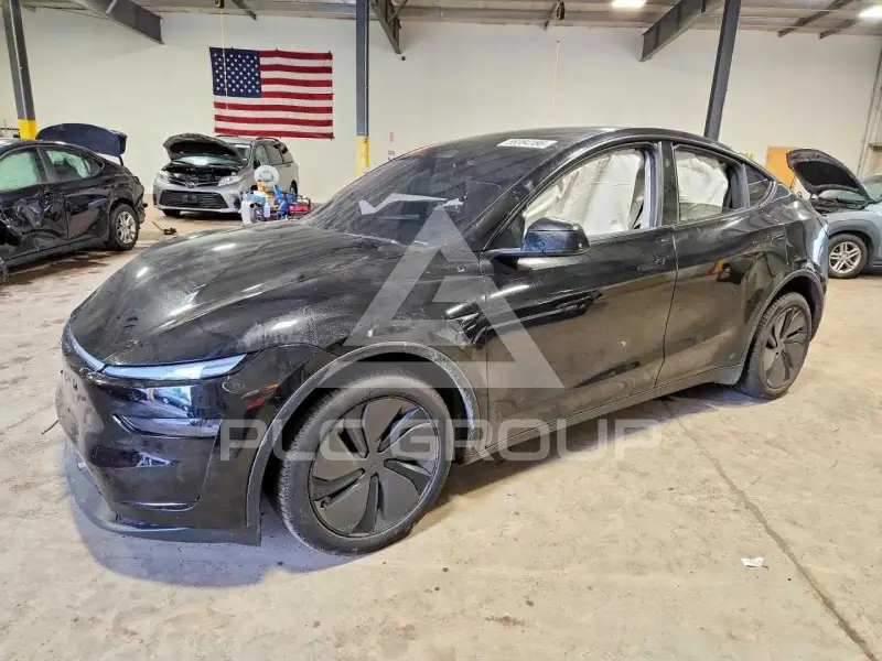 2026 Tesla Model Y photo