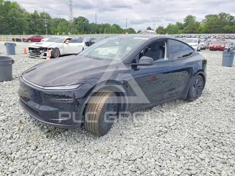 2026 Tesla Model Y photo