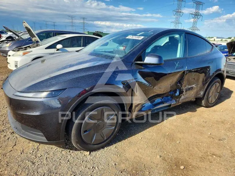 2026 Tesla Model Y photo