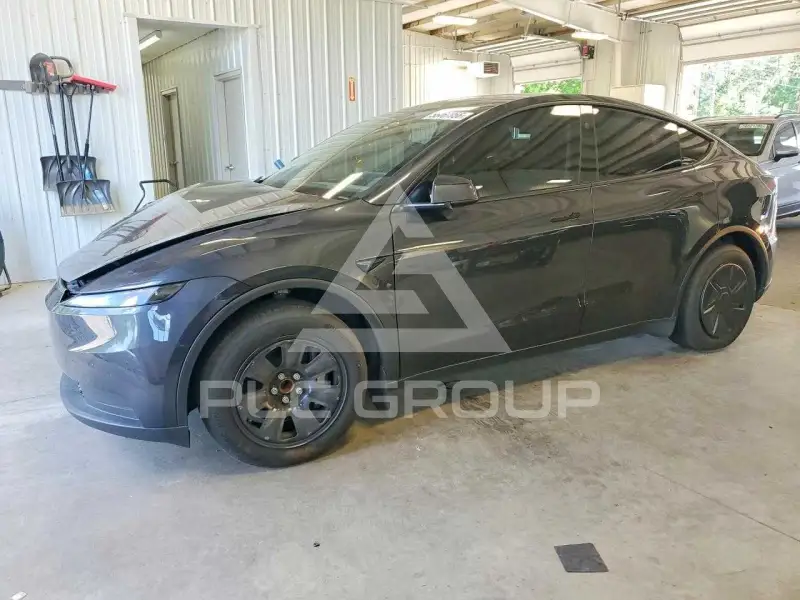 2026 Tesla Model Y фото