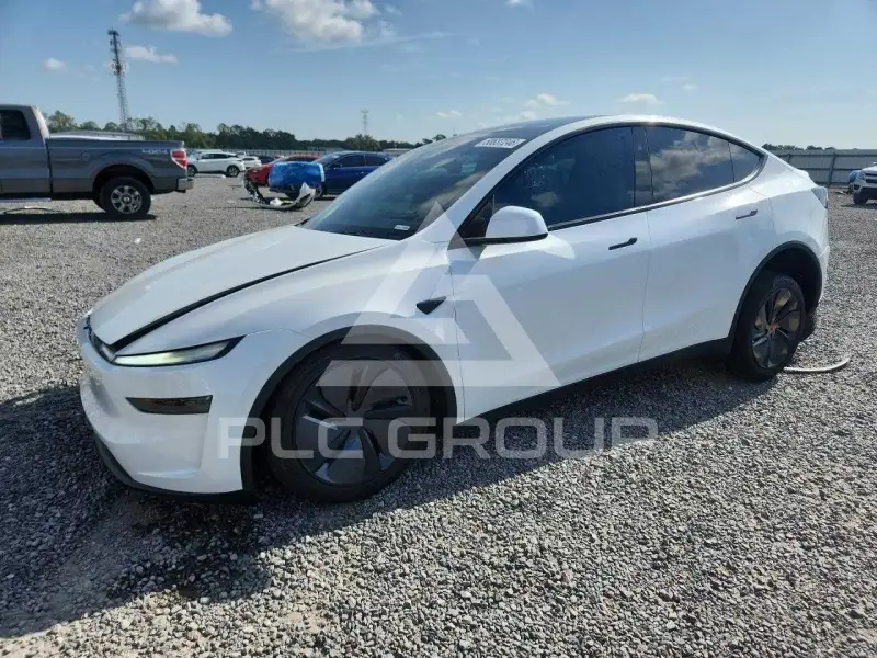 2026 Tesla Model Y фото