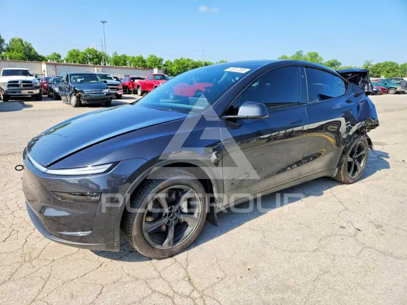 2026 Tesla Model Y photo