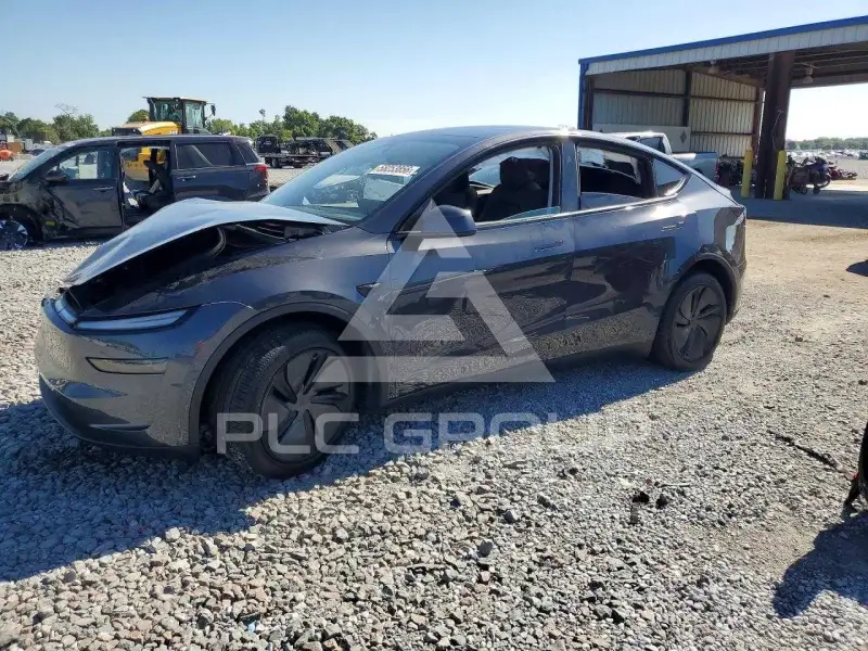 2026 Tesla Model Y photo