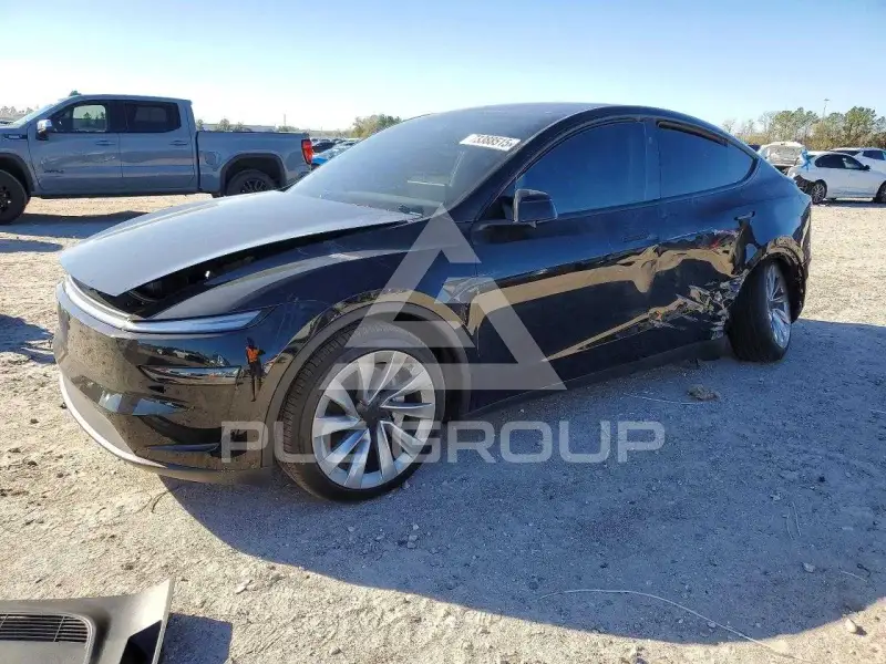 2026 Tesla Model Y фото