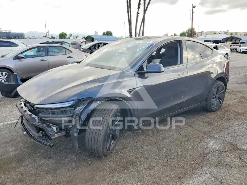 2026 Tesla Model Y photo
