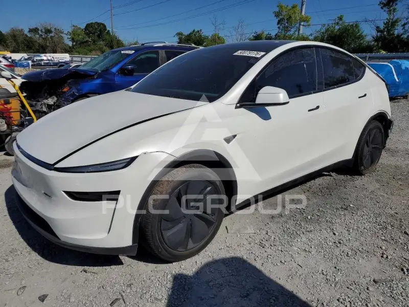 2026 Tesla Model Y фото