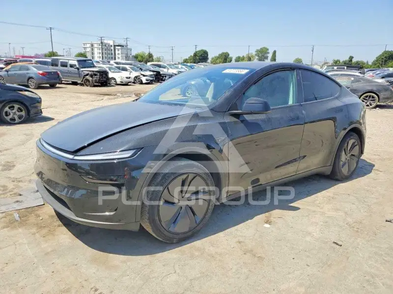 2026 Tesla Model Y photo