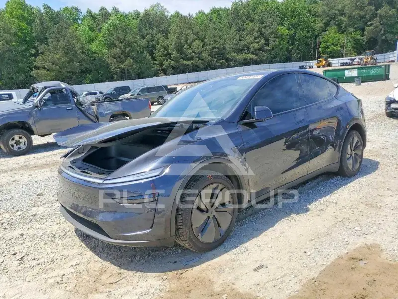 2026 Tesla Model Y фото