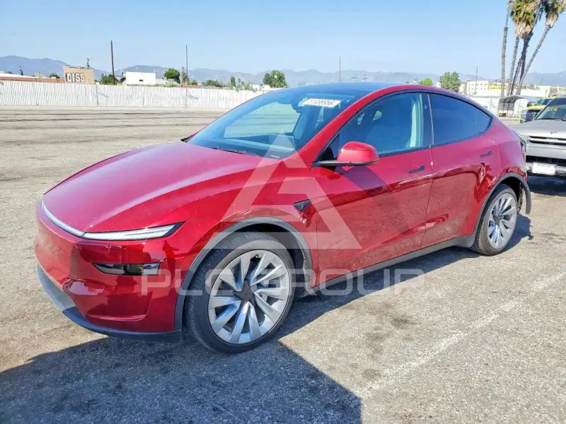 2026 Tesla Model Y фото