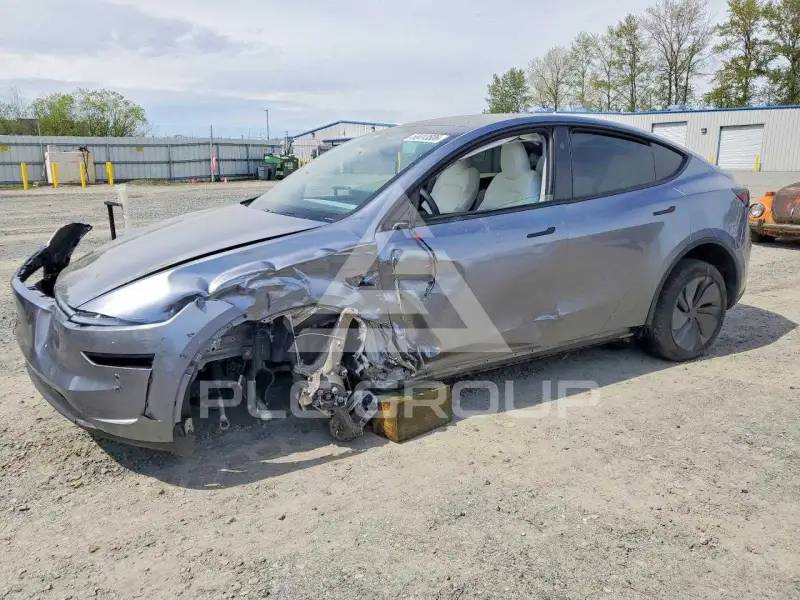 2026 Tesla Model Y photo