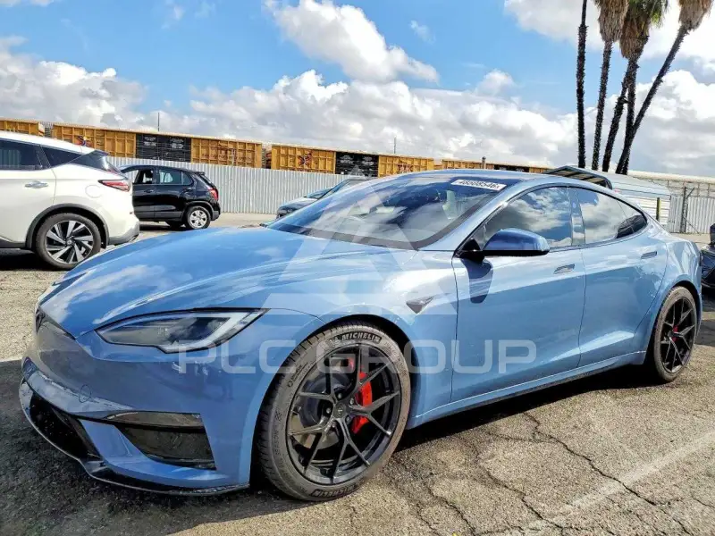 2026 Tesla Model S фото