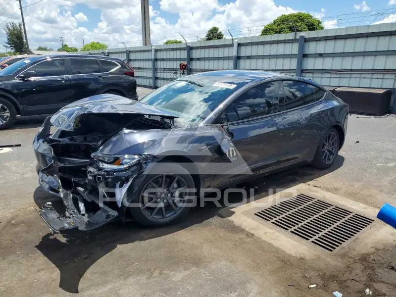 2026 Tesla Model 3 photo