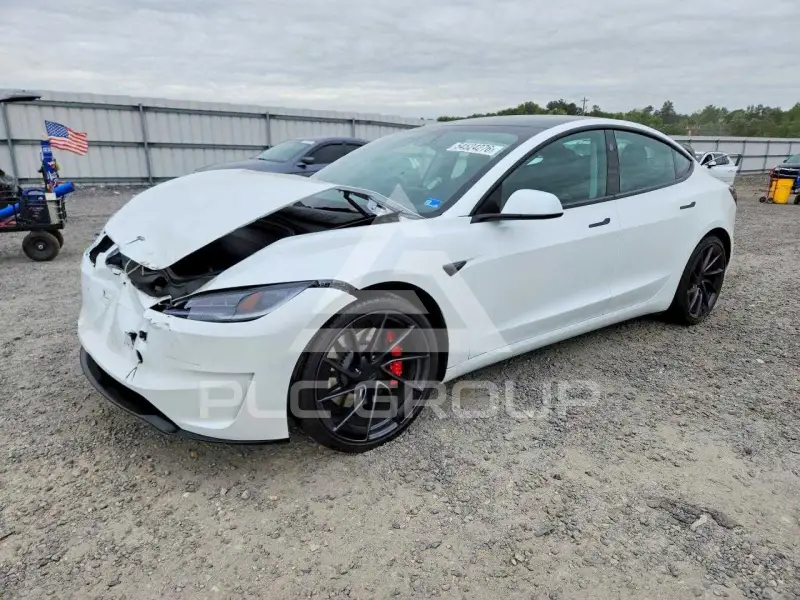 2026 Tesla Model 3 photo