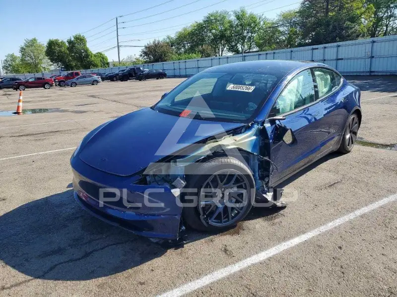 2026 Tesla Model 3 фото