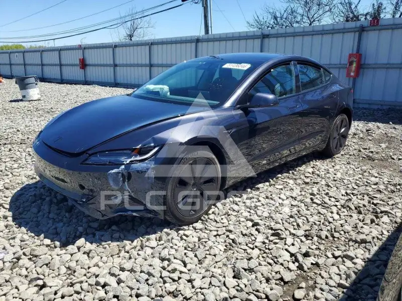 2026 Tesla Model 3 фото