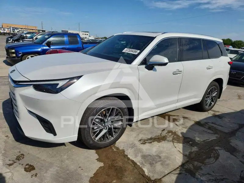 2026 Lexus  photo