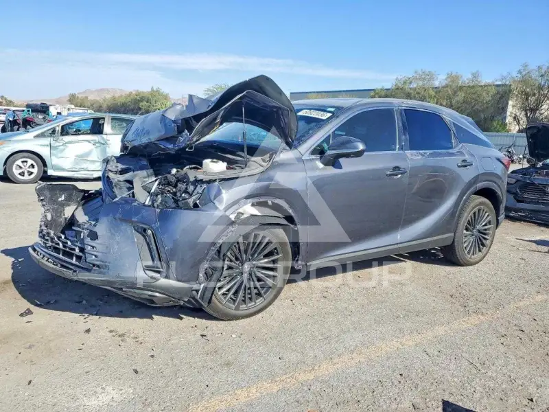 2026 Lexus  фото