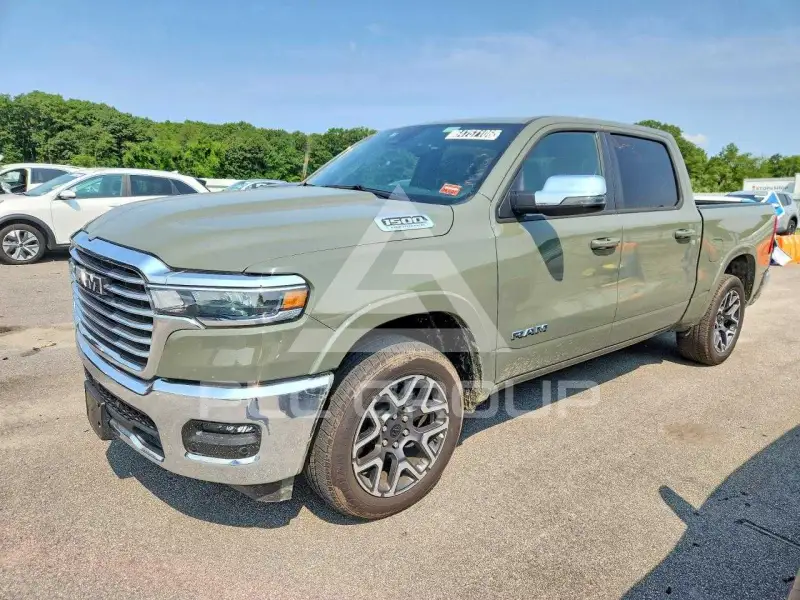 2026 RAM 1500 фото