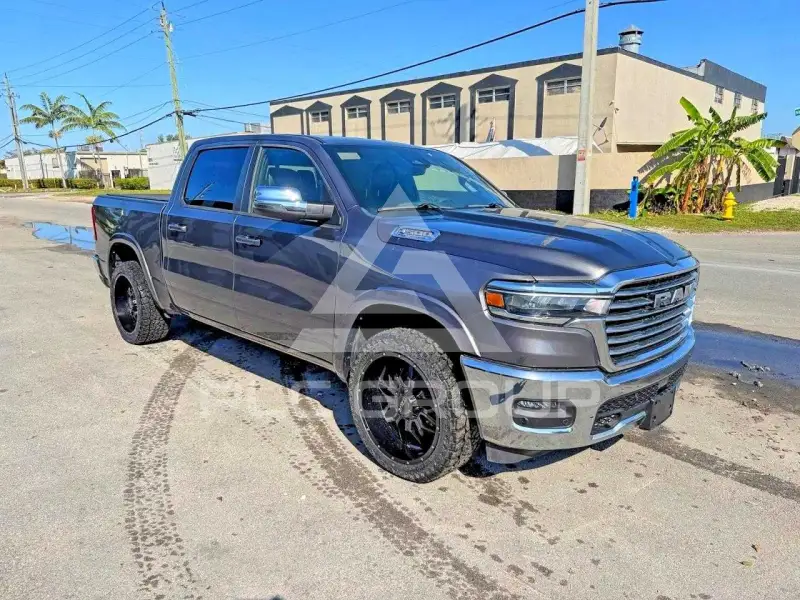 2026 RAM 1500 фото
