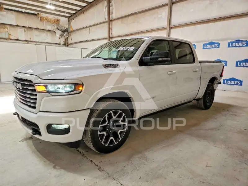 2026 RAM 1500 фото