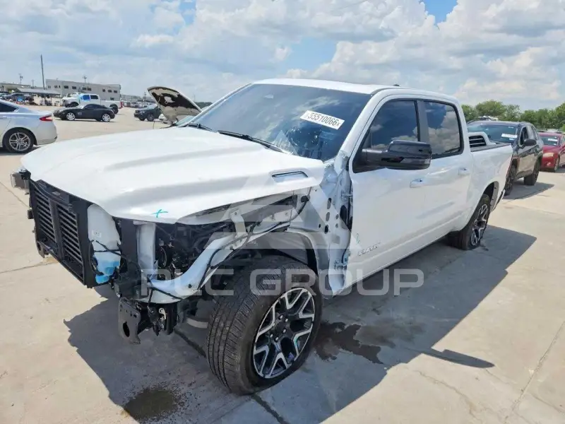 2026 RAM 1500 фото