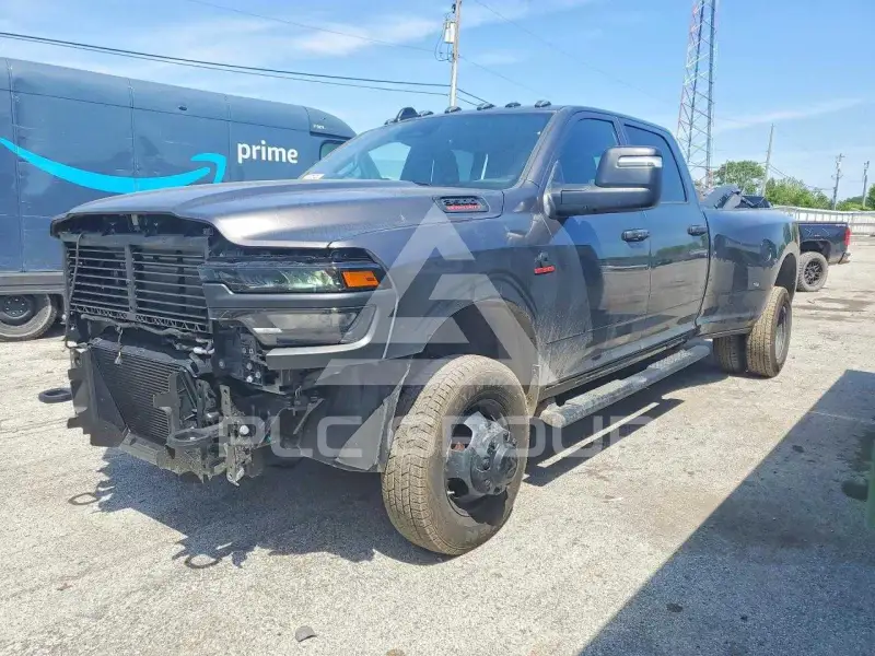 2026 RAM 3500 фото