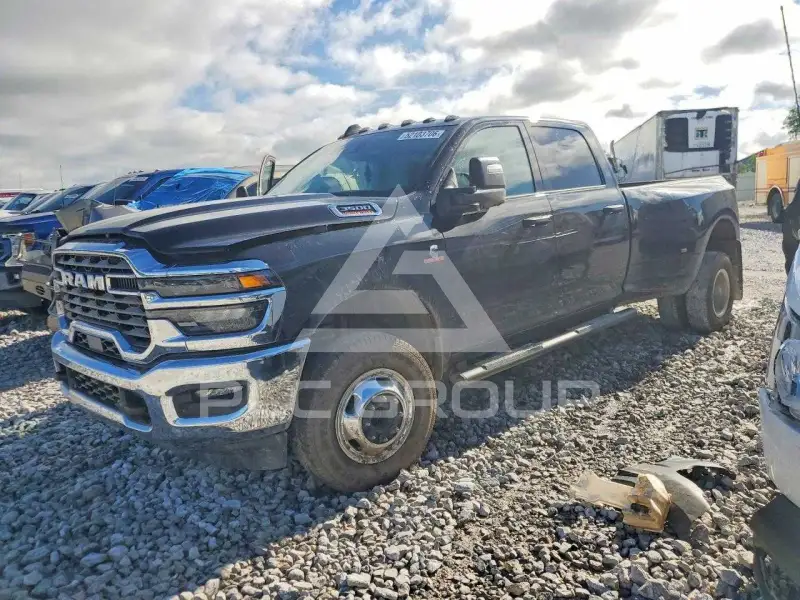 2026 RAM 3500 фото