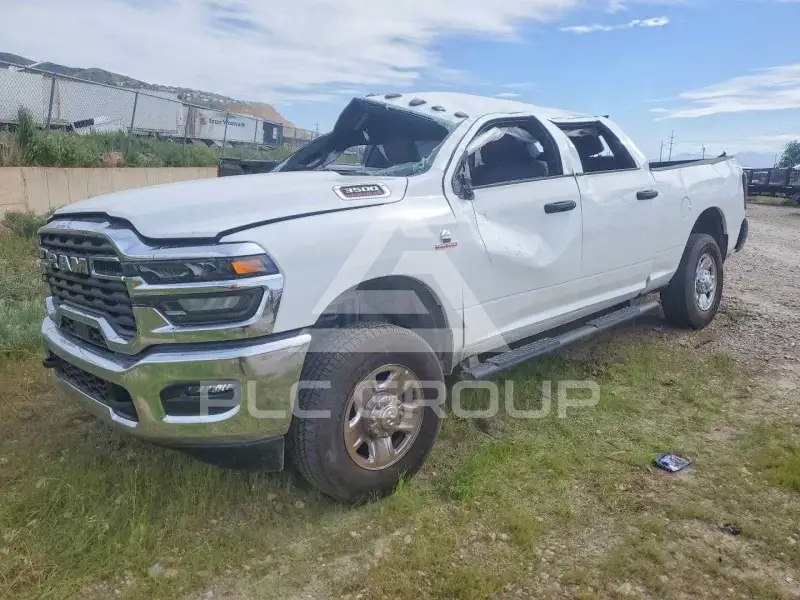 2026 RAM 3500 фото
