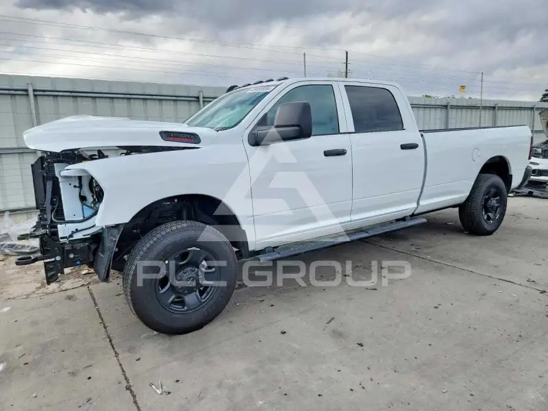 2026 RAM 3500 фото