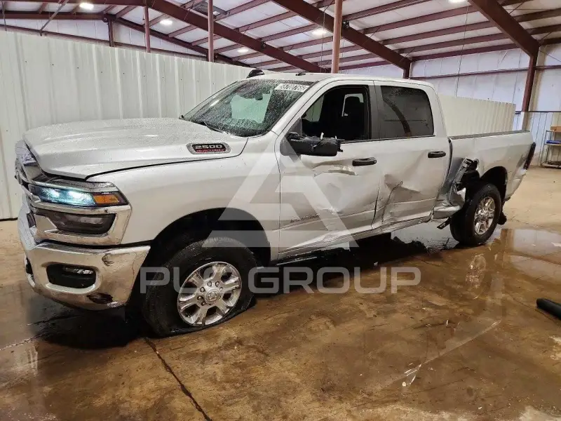 2026 RAM 2500 фото