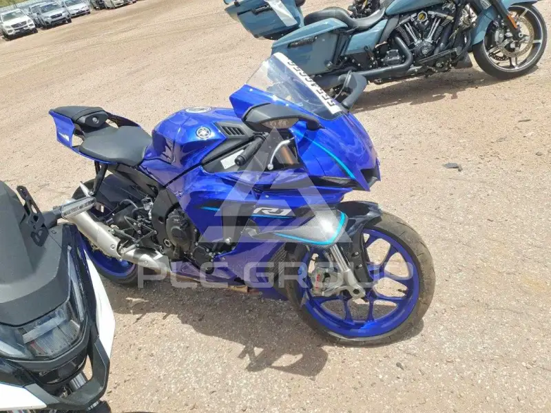 2026 Yamaha YZF1000 фото