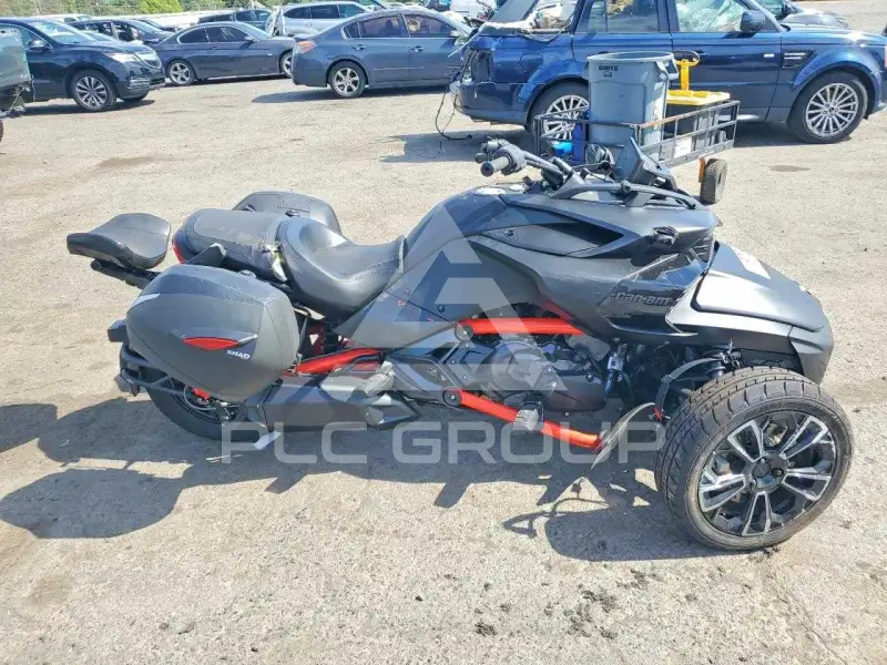 2026 Can-AM SPYDER photo