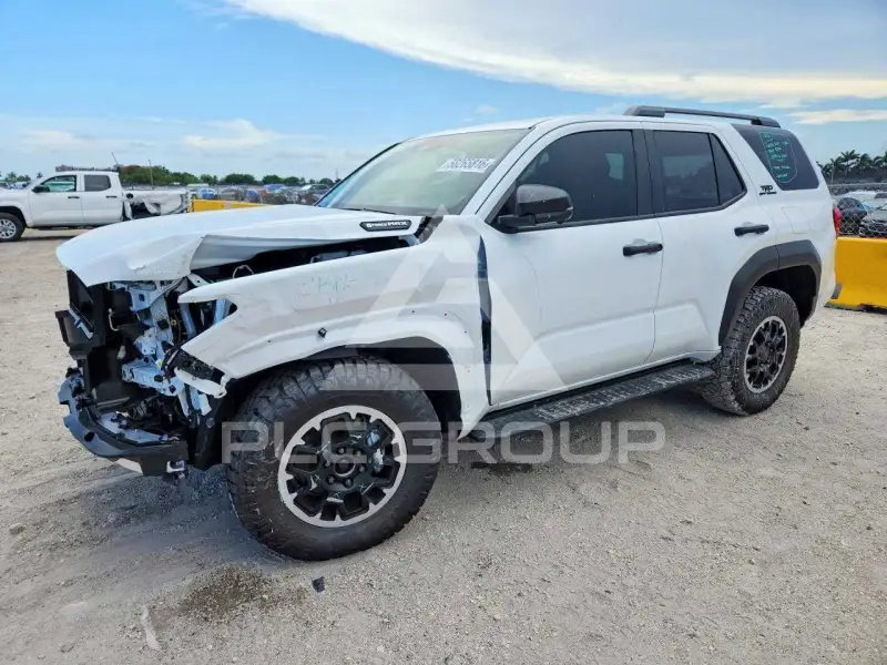2026 Toyota 4 RUNNER photo