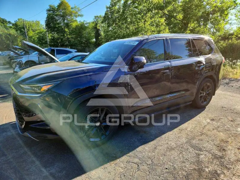 2026 Toyota Highlander photo